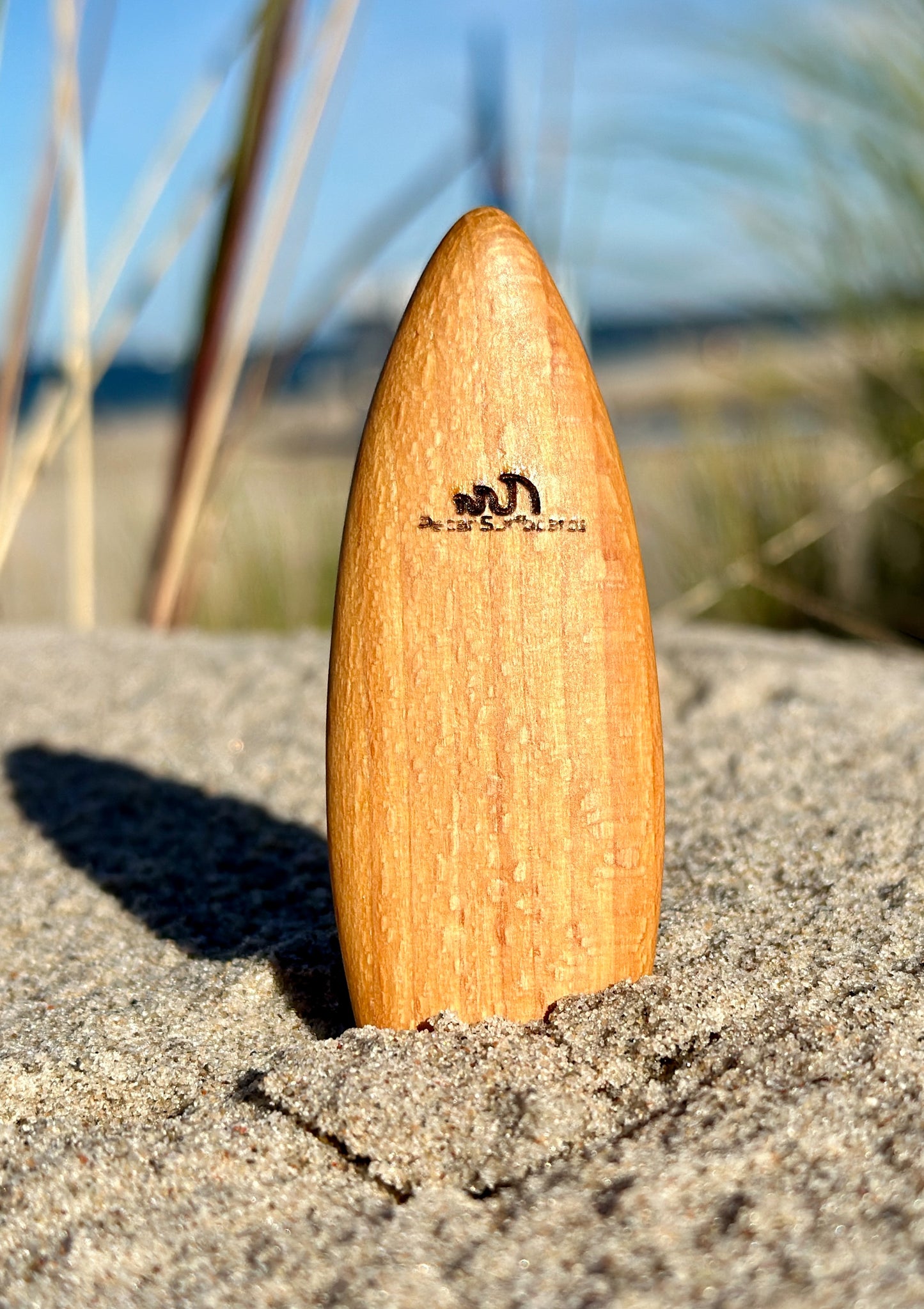 Surfboard keychain
