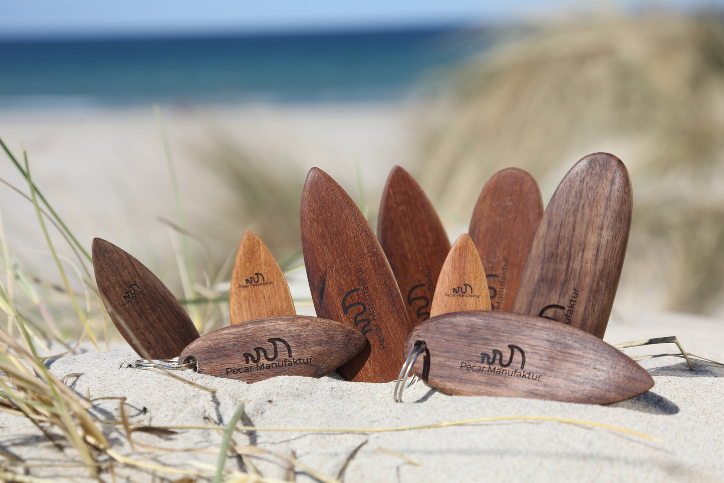 Surfboard keychain